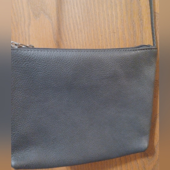 NWOT black Leather crossbody bag - Picture 6 of 7